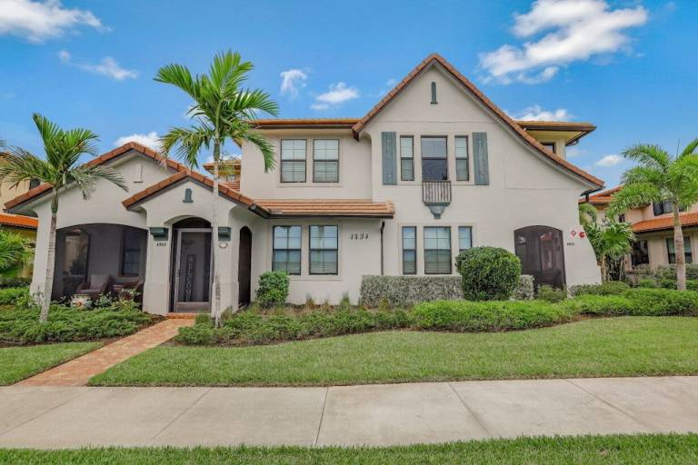 Condo  Marco Island