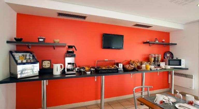Sejours and Affaires Paris Ivry — photo 5