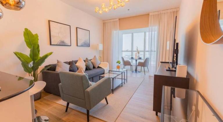 Apartment with grill | Close to the beach | Pets allowed in Abu Dhabi