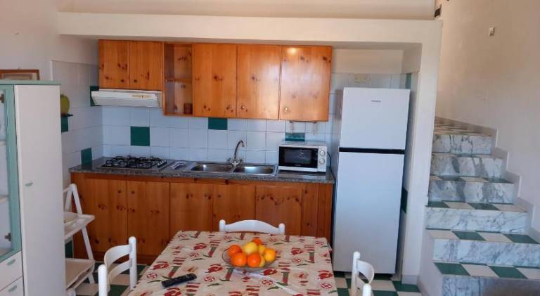 Apartment with 1 room for 4 persons — photo 5
