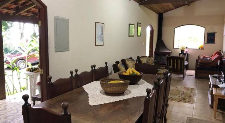 Ample vacation home with pool | Pets allowed — photo 5