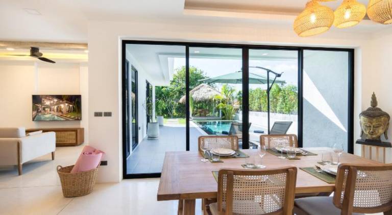 Villa with garden, patio & private pool — photo 5