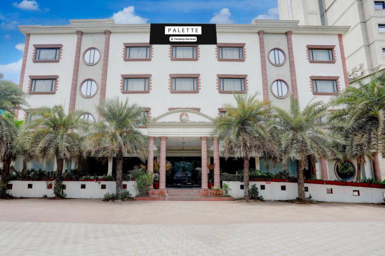 Palette Anand Formerly Hotel La Casa Inn