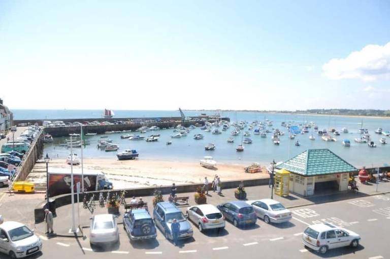 The Dolphin Hotel