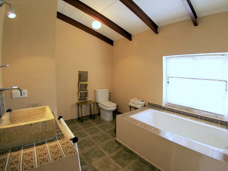 House with garden, barbecue & private pool — photo 2