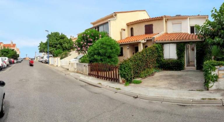 House with 4 rooms for 8 persons in Torreilles