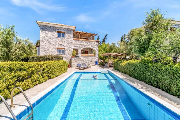 Villa  Navarino