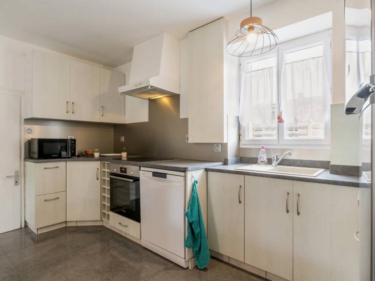Independent Cottage with Garden and Wifi, 12 km from Beaches — photo 4