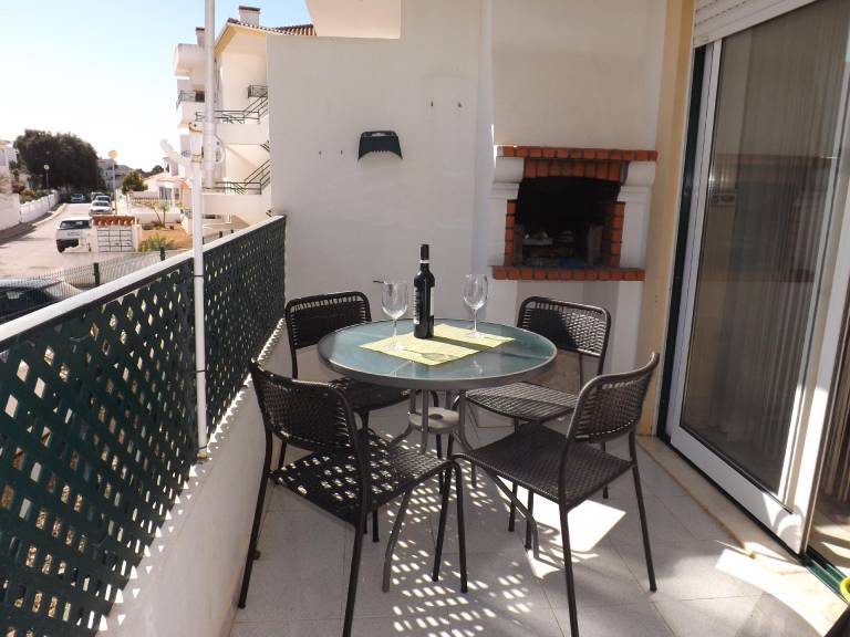 Apartment  Roja-Pé