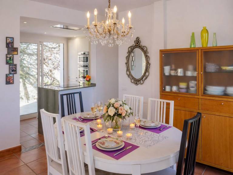 Villa with private pool, yard & BBQ — photo 4