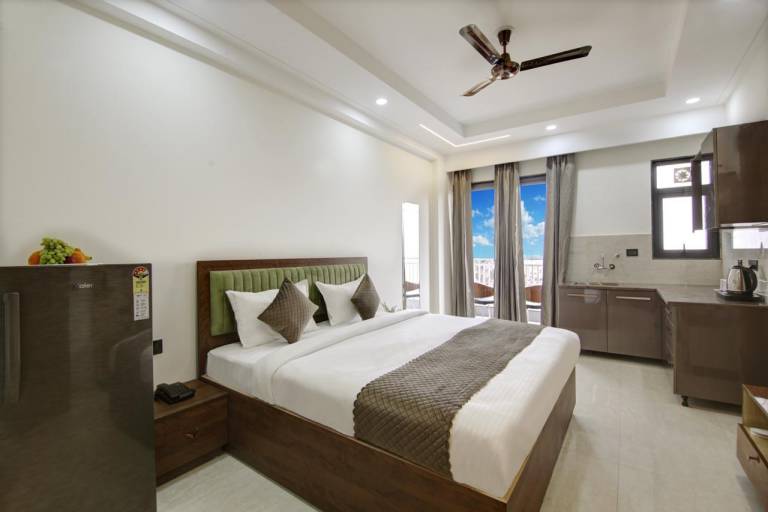 360 Degree Hotel Medicity in Gurugram
