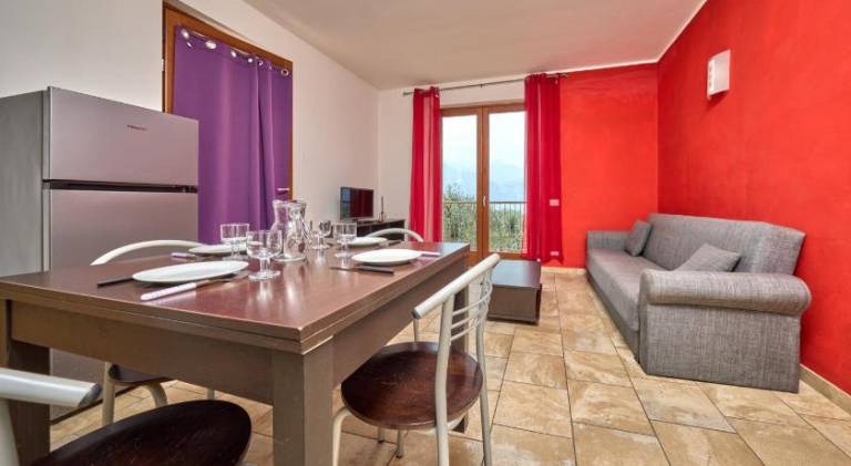 Holiday apartment with 2 rooms for 4 persons — photo 2