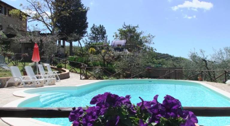 Apartment with pool | Pet-friendly — photo 2