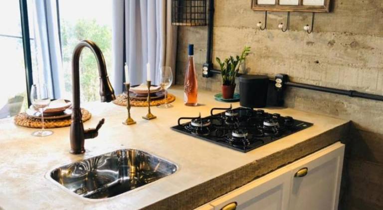 Rental apartment with pool & hot tub — photo 4