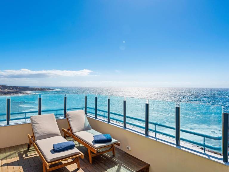Family-oriented rental apartment with terrace | Mountain view | Beach nearby | Pet-friendly — photo 5