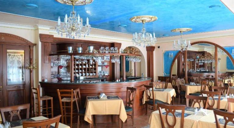 Hotel Renesance Krasna Kralovna — photo 3