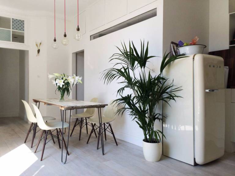 Beautiful Canalside 1BD Flat with Terrace