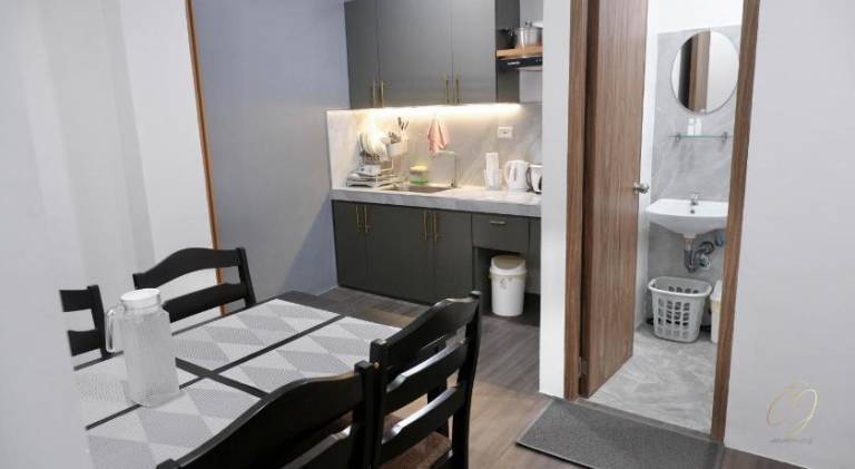 Serviced apartment with patio | Dogs allowed — photo 3