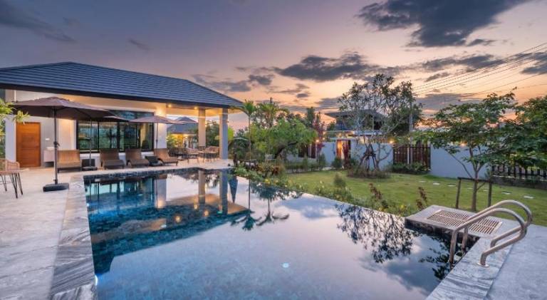 The garden pool villa resort at Doi Saket