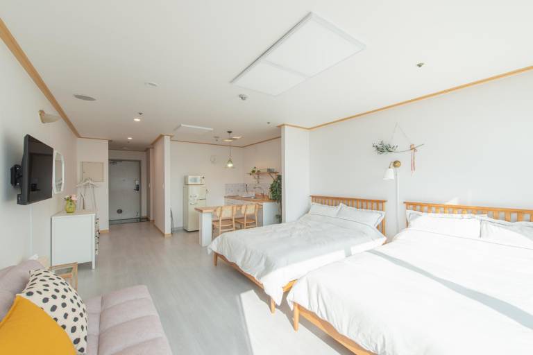 Apartment Yanghwa-ro