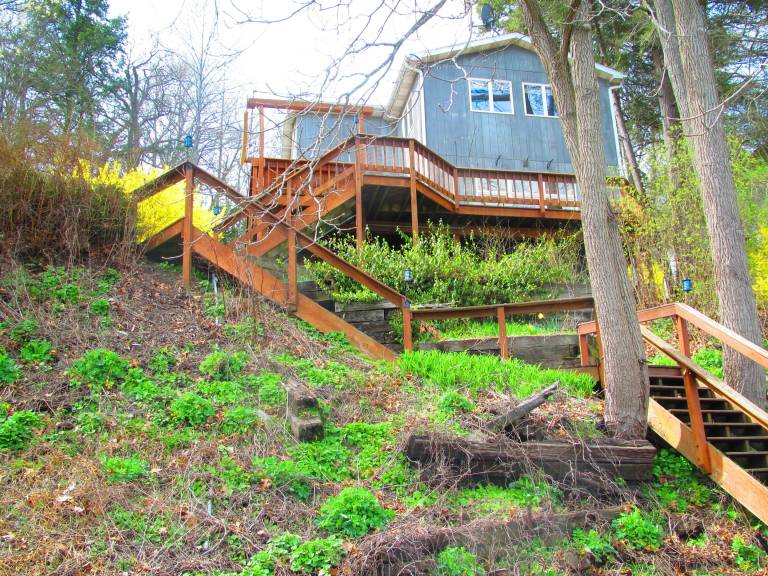 House Ithaca