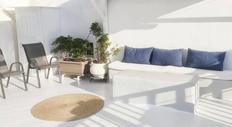 Fully equipped lovely vacation home with terrace | Suitable for remote work | Pet-friendly — photo 2