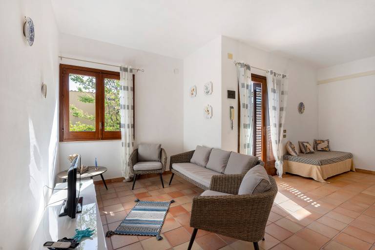 Villa 'Goffry' with Mountain View, Private Terrace and Air Conditioning — photo 5