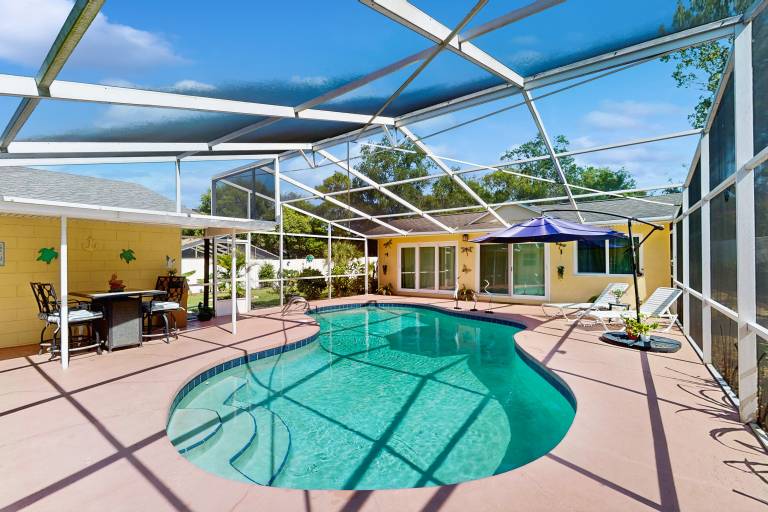 Pool Access! Dog-Friendly Retreat 16 Mi to Orlando — photo 3