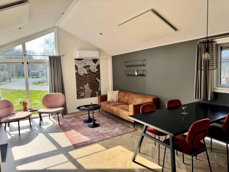 Chalet am Waldrand mit Klimaanlage im EuroParcs Maasduinen — photo 3