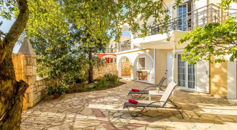 Rental apartment with barbecue, terrace & yard | Close to the beach | Pets allowed — photo 4