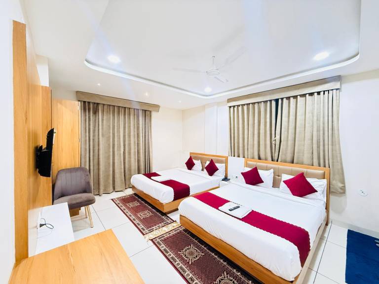 Hotel Tirupati Inn in Indore