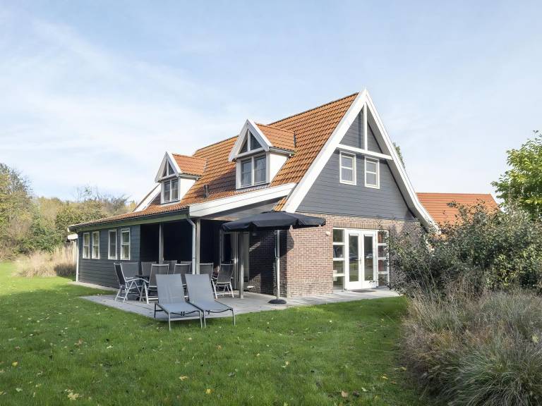 Villa Biddinghuizen