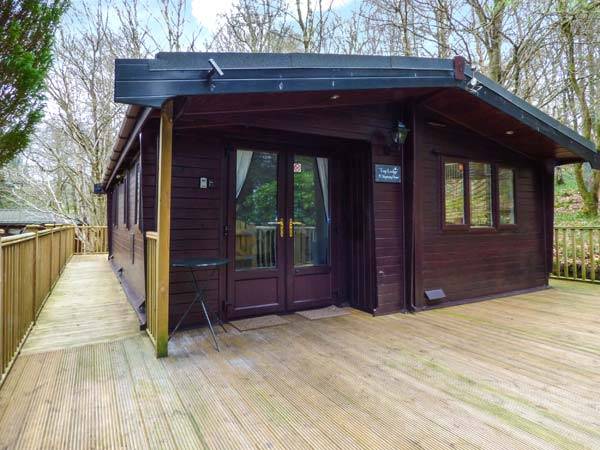 Cottage with garden, pool & patio — photo 2