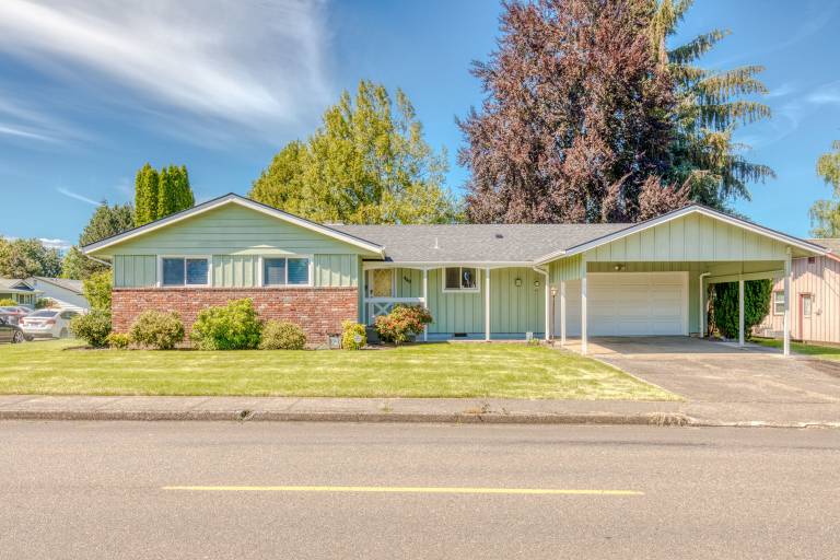 House McMinnville