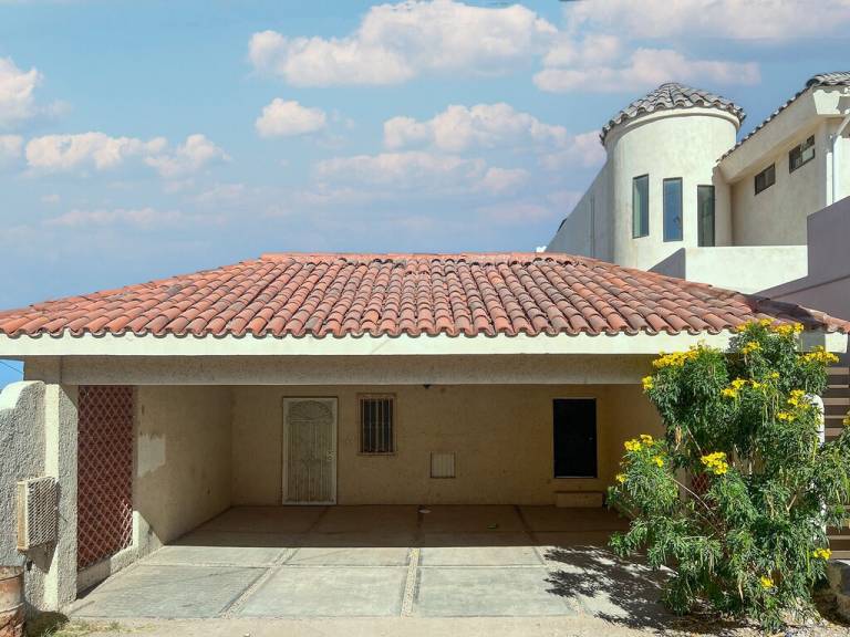 House San Carlos