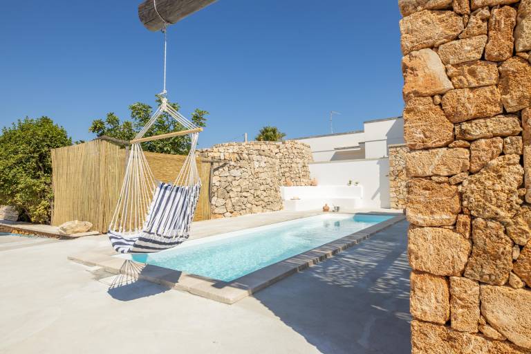 Children-friendly pleasant villa with yard, patio & private pool | Garden view | Pets are welcome — photo 4
