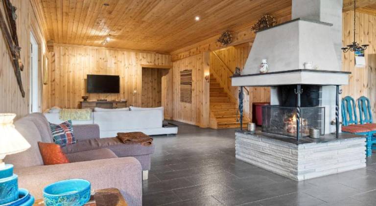 Lodge with garden, BBQ & terrace — photo 2