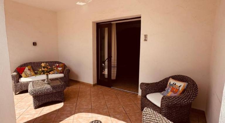 Apartment with pool & jacuzzi — photo 2