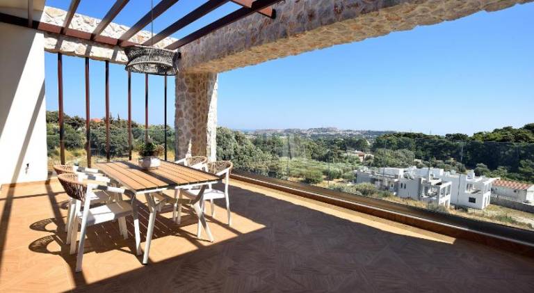 Villa with yard, private pool & terrace | Perfect for remote work | Pets are welcome — photo 3