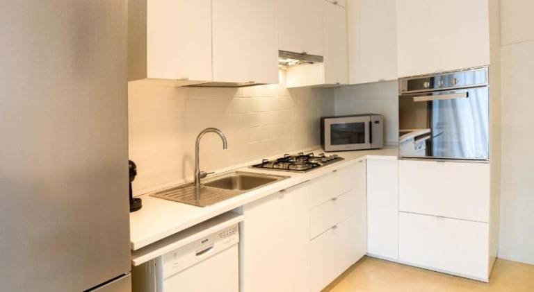 Rental apartment with 3 rooms for 5 persons — photo 4