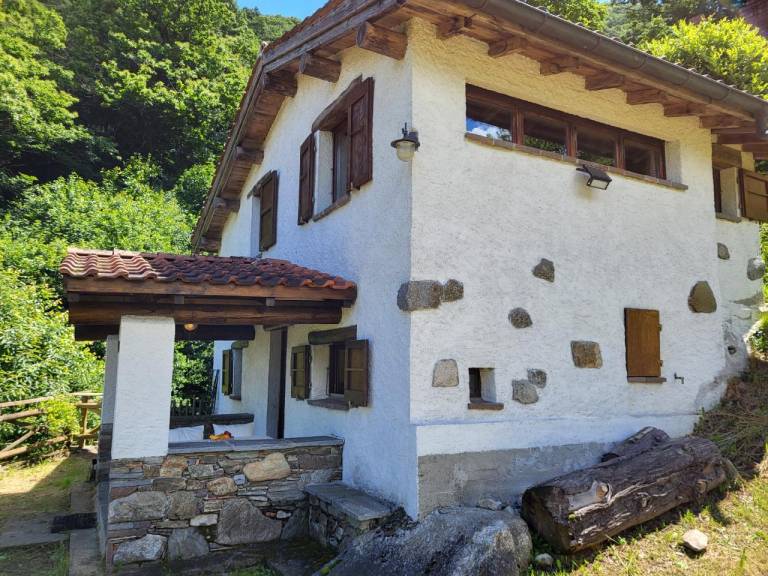 Casa Torricella-Taverne