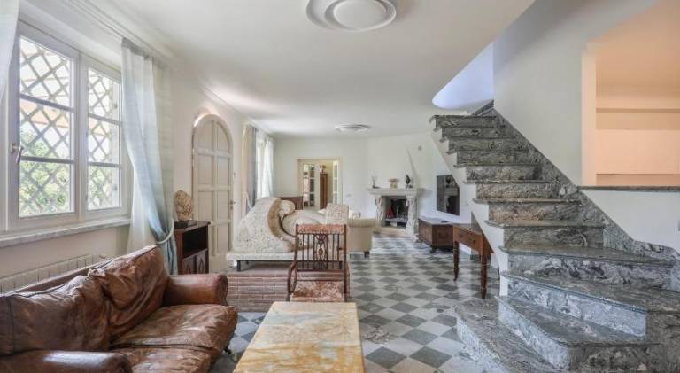 Villa with pool & hot tub | Pets are welcome — photo 3