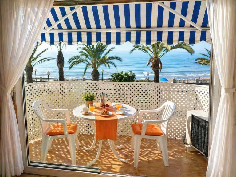 Rental apartment with terrace | Sea view in Sitges