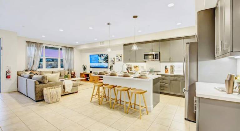 Spacious house with jacuzzi & pool | Good for workation | Pets are welcome — photo 3