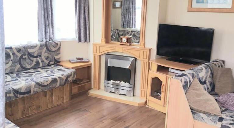 Ref G The Chase Caravan Park 3 bed 8 berth — photo 2