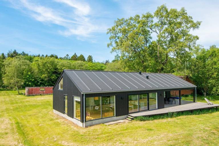 90 m&sup2; Ferienhaus