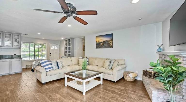 Vacation home | Perfect for remote work | Pets are welcome — photo 3