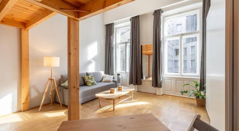 Apartment | Close to Hungarian Parliament Building in Budapest