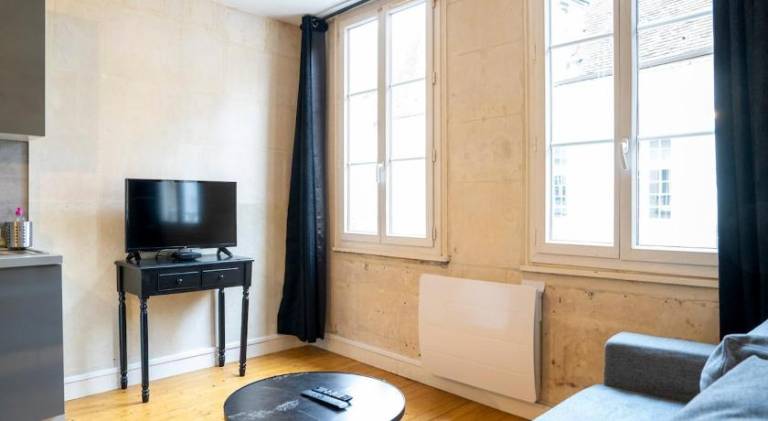Apartment with 1 room for 4 persons — photo 2