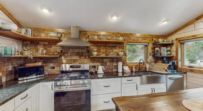 House with 1 room for 4 persons — photo 4